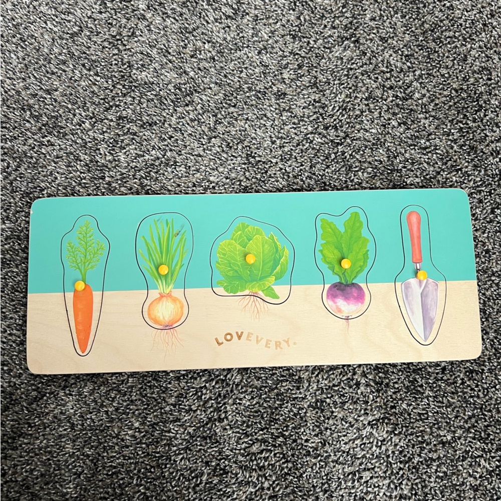 Lovevery Wooden Vegetable Puzzle